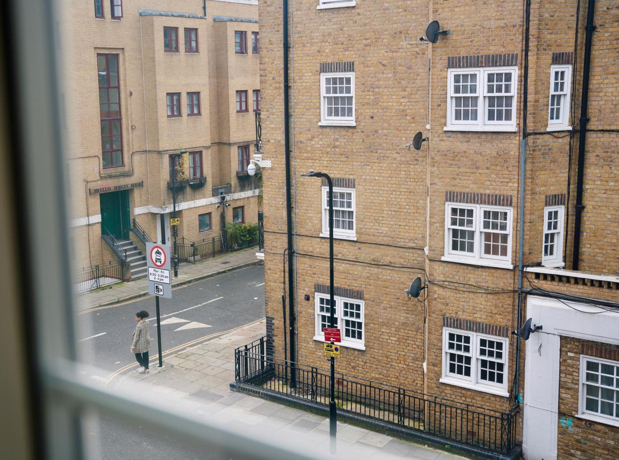 شقة The Chic Townhouse In Kings Cross!!! 3 Floors لندن المظهر الخارجي الصورة