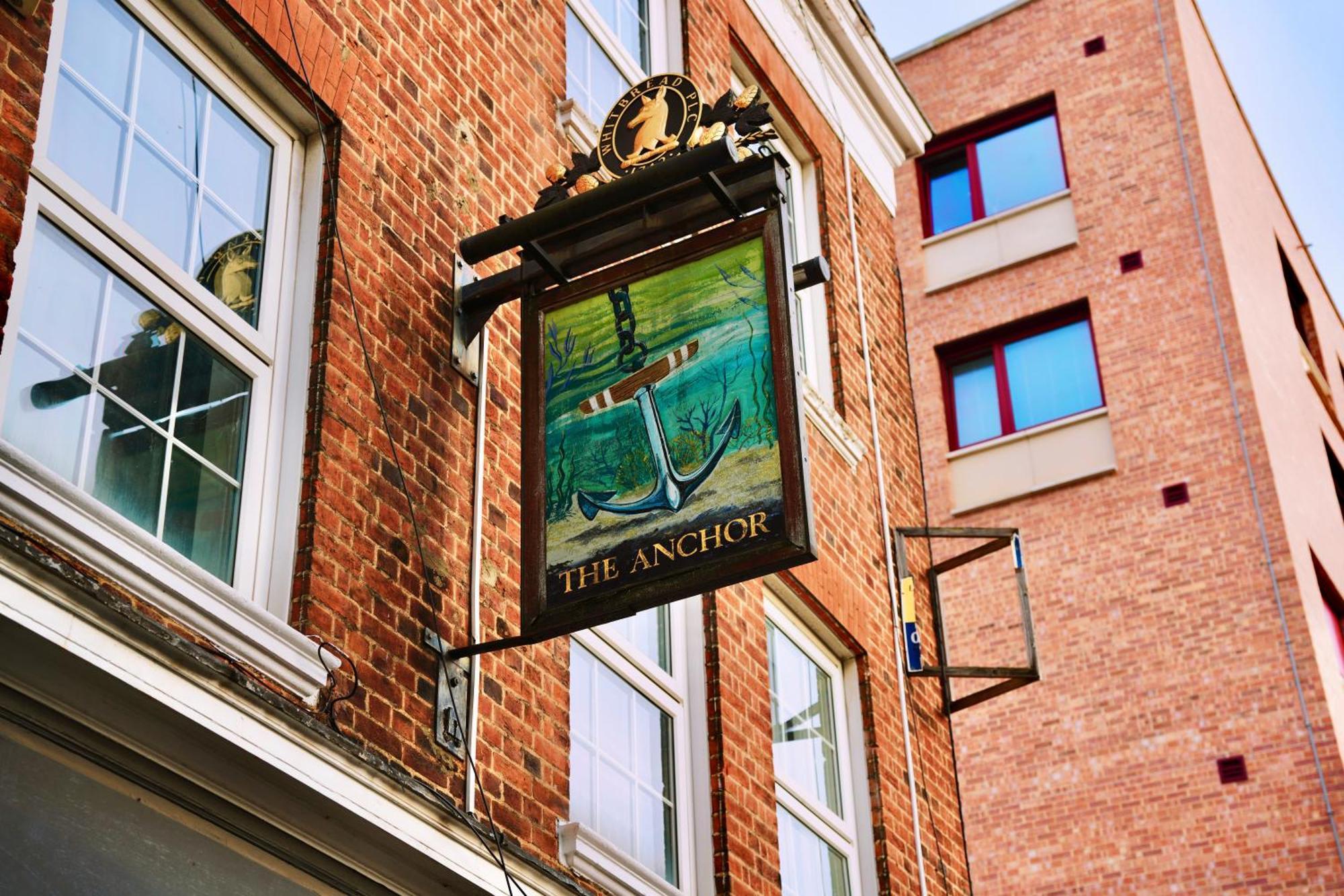 شقة The Chic Townhouse In Kings Cross!!! 3 Floors لندن المظهر الخارجي الصورة