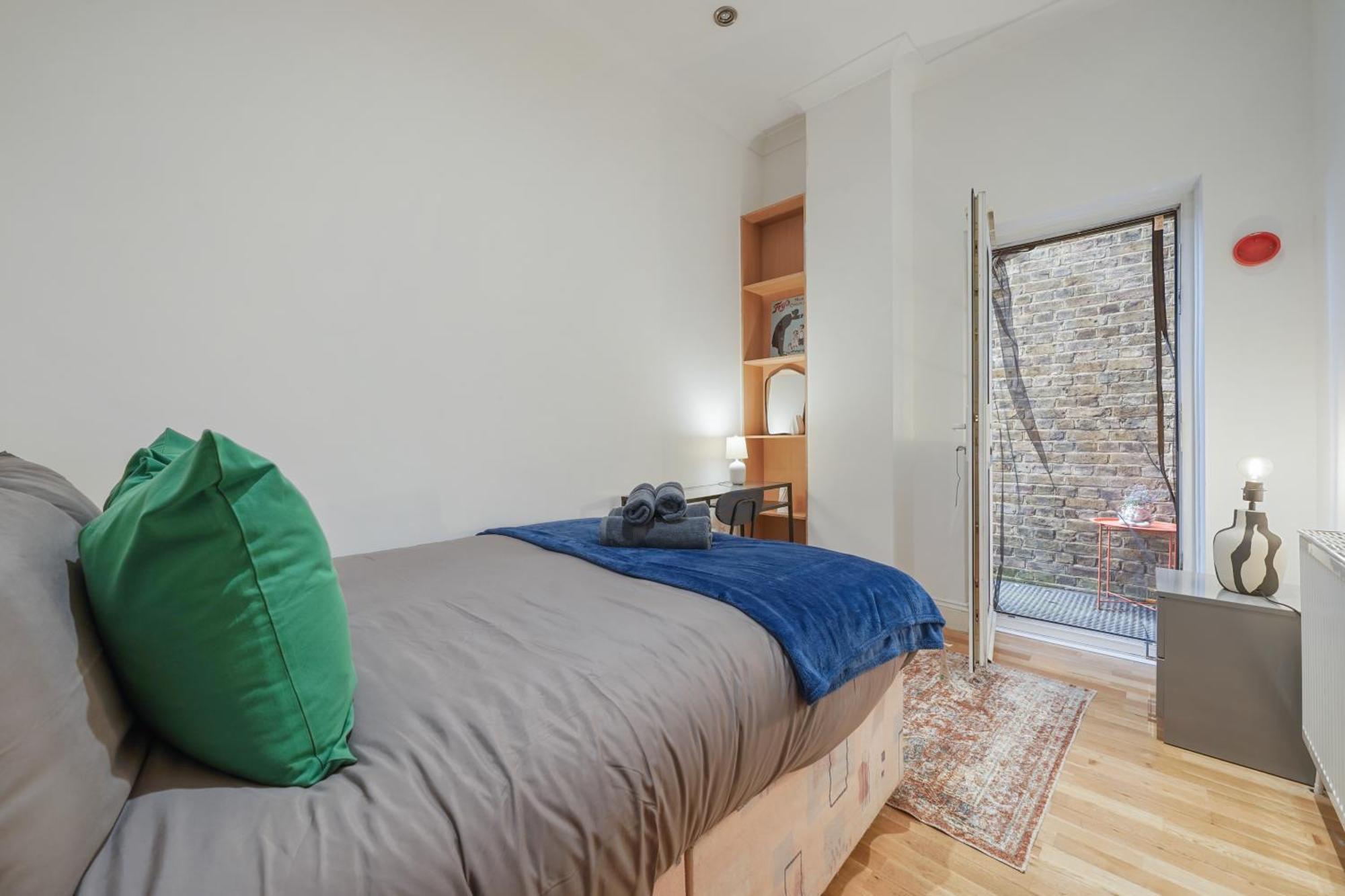 شقة The Chic Townhouse In Kings Cross!!! 3 Floors لندن المظهر الخارجي الصورة